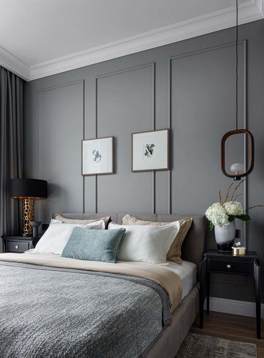 Магический уютный интерьер с темными стенами