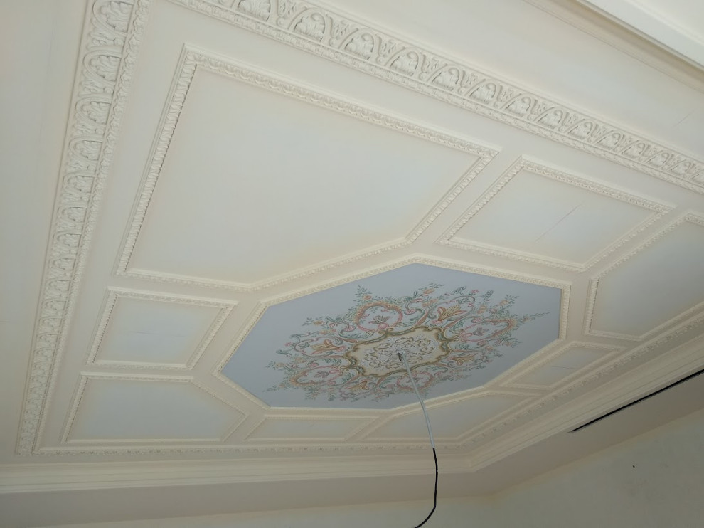 Декорирование потолка. Гипсовая лепнина