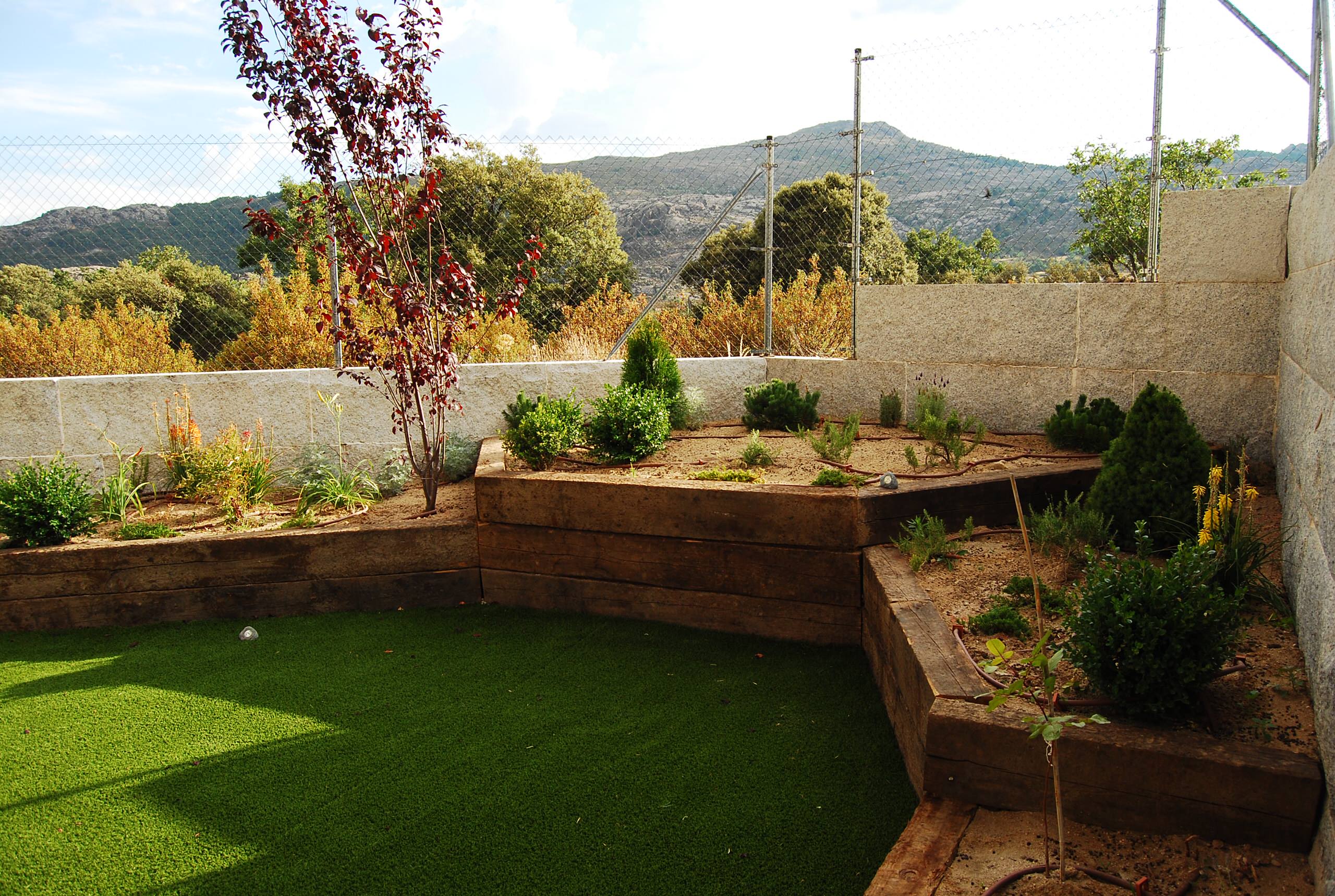 Un jardín accesible de mínimo mantenimiento
