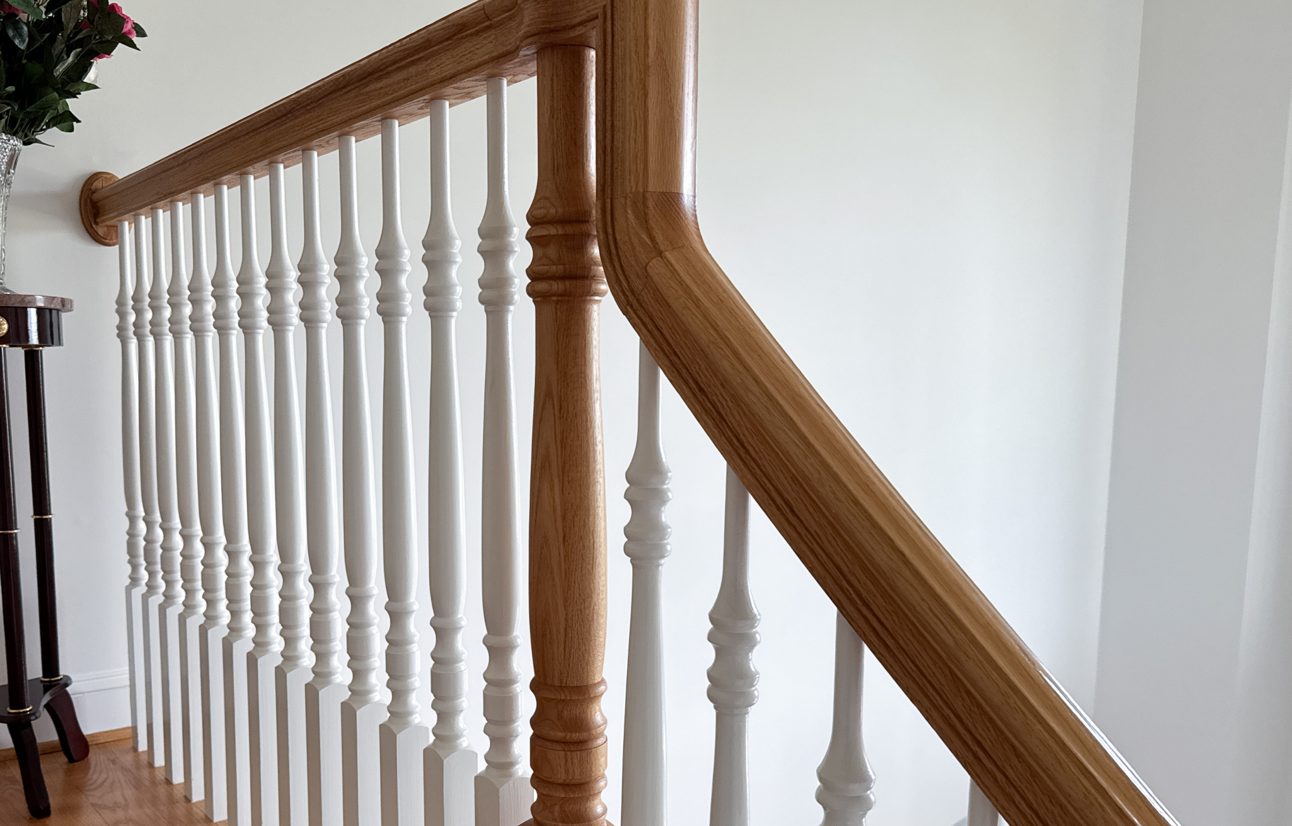 Project #161 | Curved Red Oak Foyer Staircase, 26 Years Later