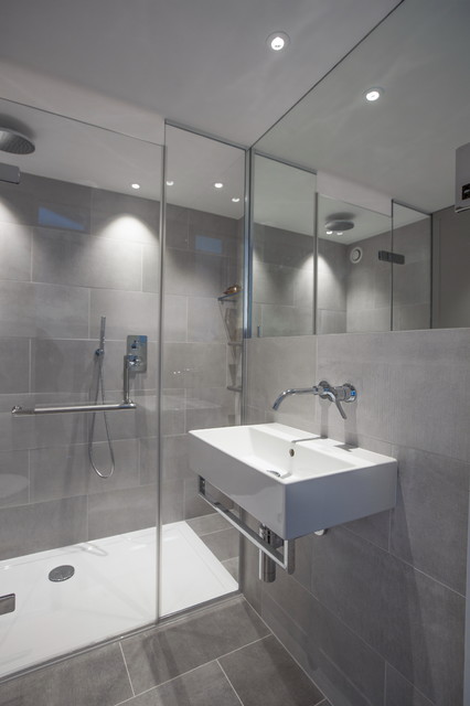 CHISWICK GREEN STUDIOS LOFT APARTMENT industrial-bathroom