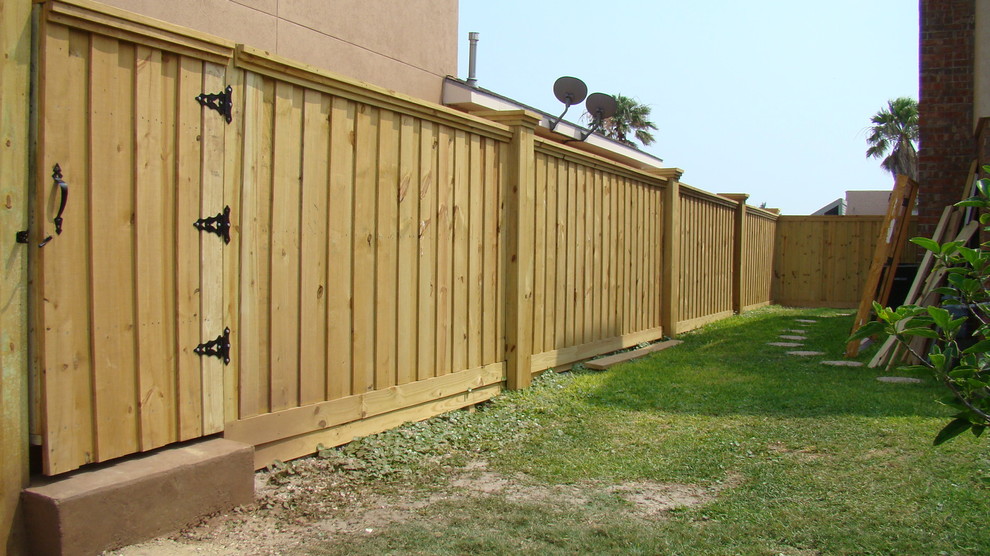 This is an example of a beach style deck in Austin.