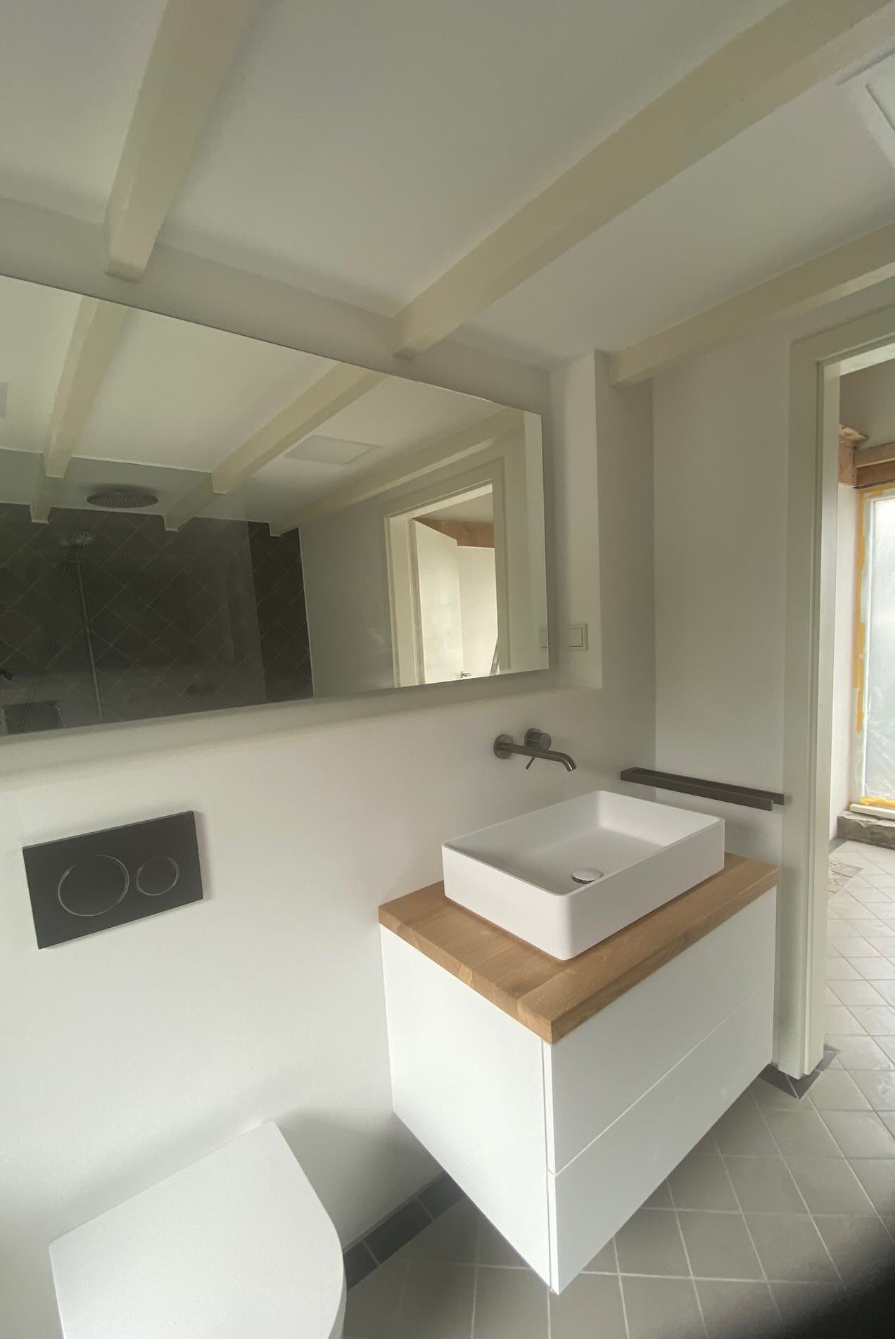 neues Badeszimmer EG