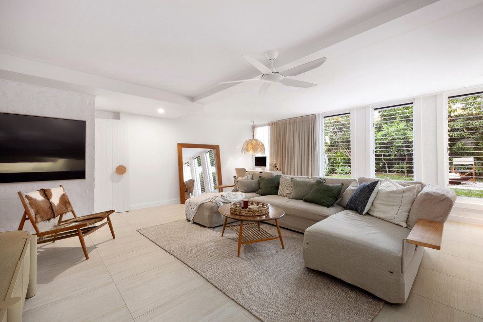 Photo of a mediterranean living room in Sunshine Coast.