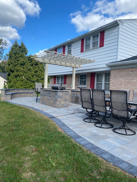 Patio/Seating Wall/Steps