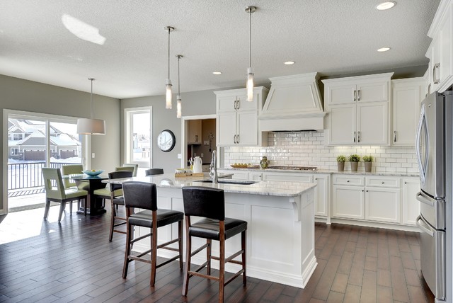Aspen Plus traditional-kitchen