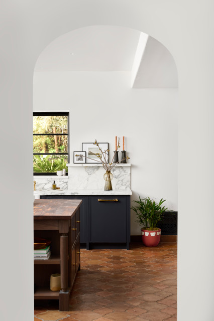 Modern Spanish sudoeste-bar-en-casa
