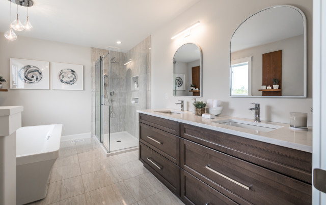 Middleton coastal-bathroom