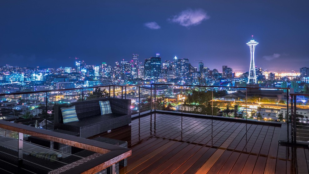 This is an example of a modern rooftop deck in Seattle with no cover.
