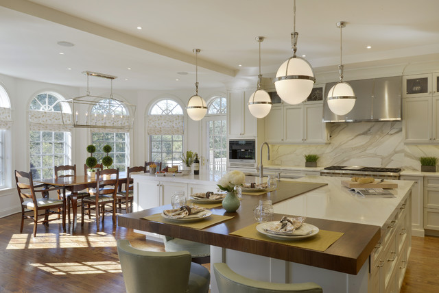 A Dramatic Marble Backsplash in a Transitional Kitchen nyklassisk-koekken