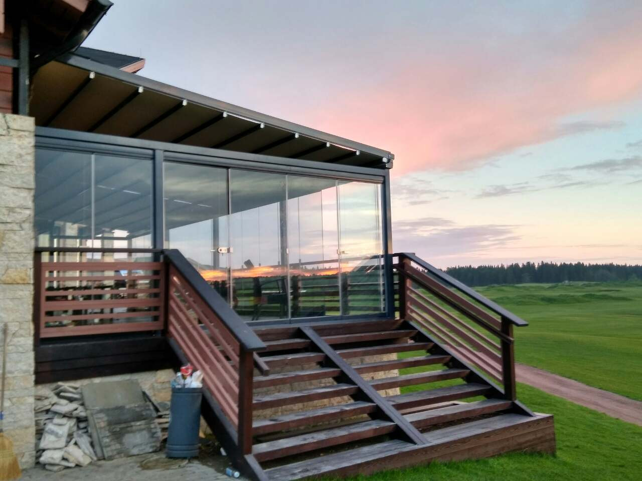 Безрамное остекление LUMON