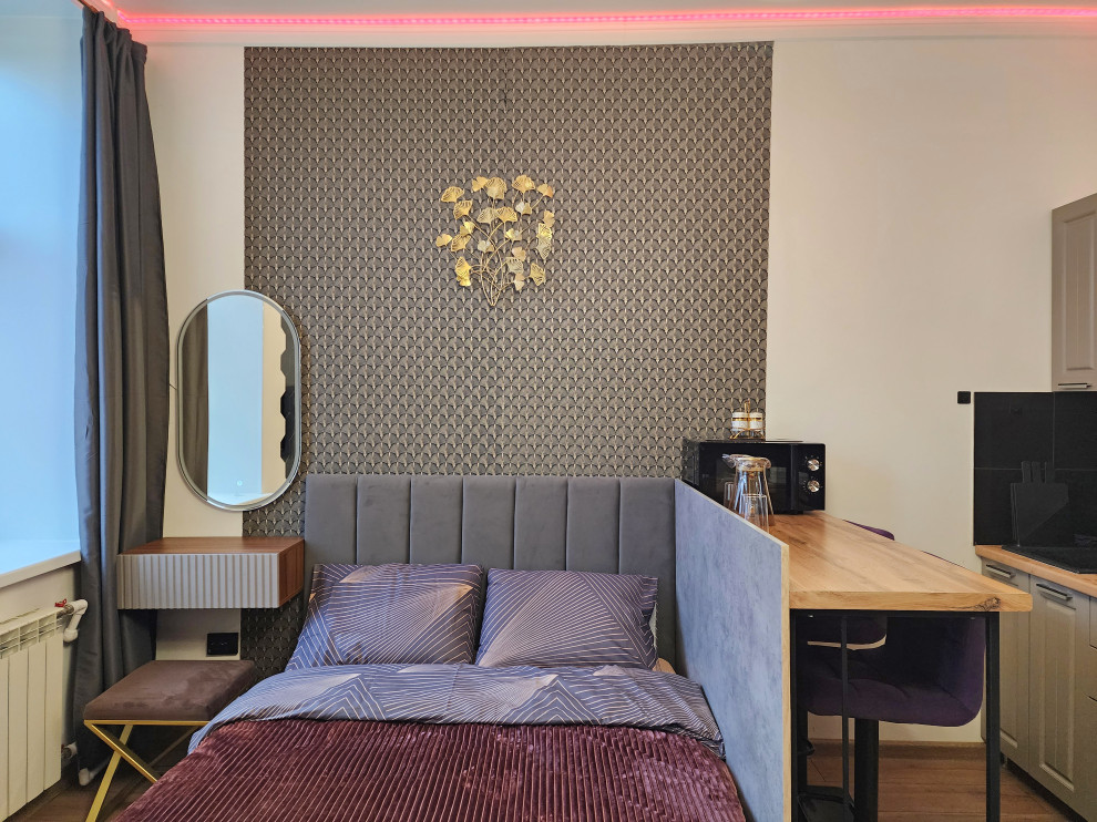 Студия в центре СПб на Невском