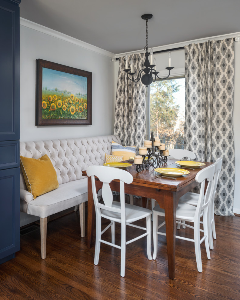 Transitional dining room photo in St Louis