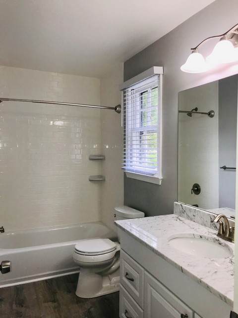Master Bathroom clasico-cuarto-de-bano