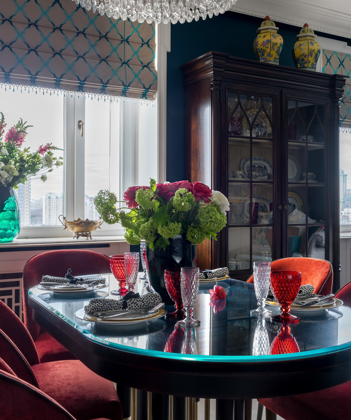 Семейная квартира в ярких красках