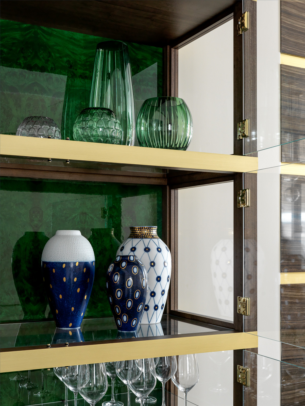 Дом для большой семьи, Графские пруды