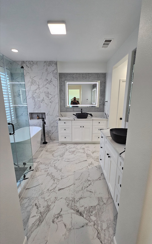 Contemporary Kitchen