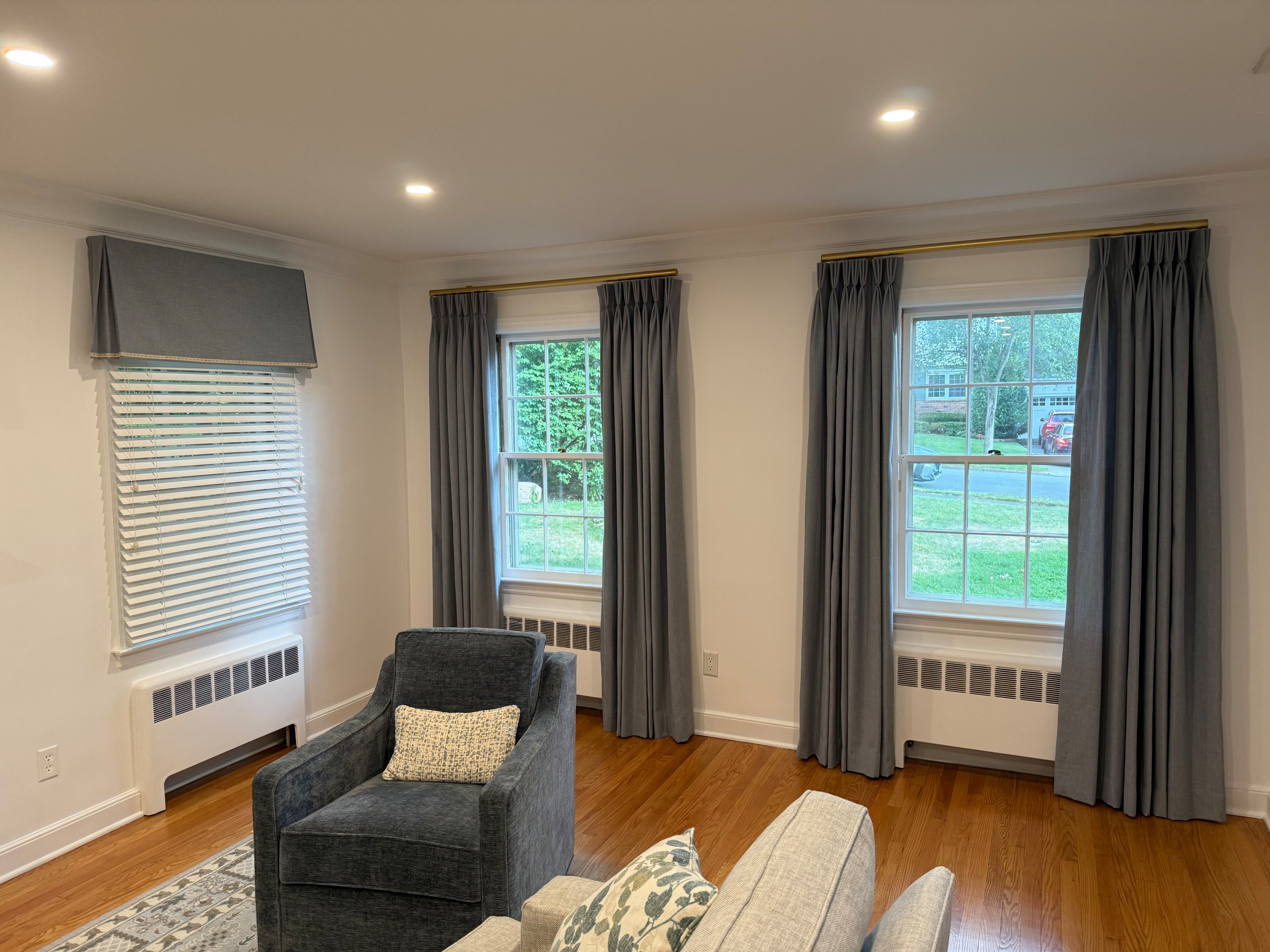 Classic closing drapery panels