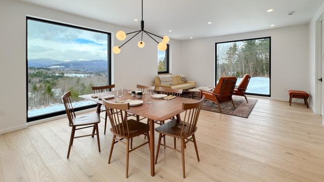 Hilltop House contemporain-salle-a-manger