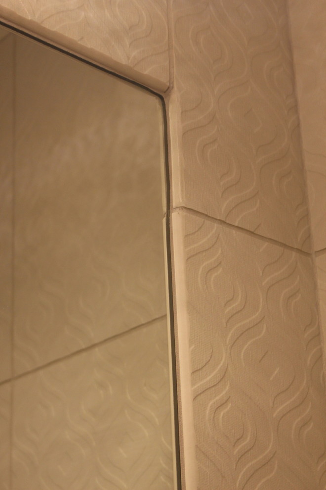 Home design - transitional home design idea in Phoenix