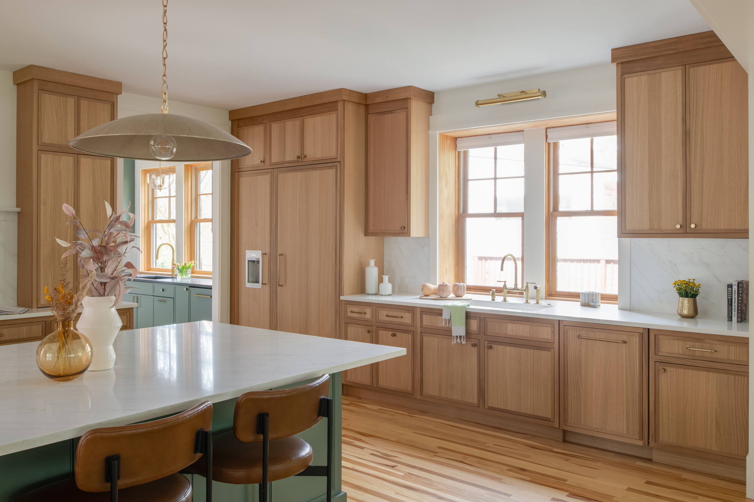 Warm Modern Kitchen Renovation with Natural Oak & Green Accents