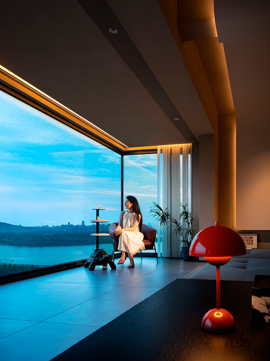 Особняк с видом на озеро