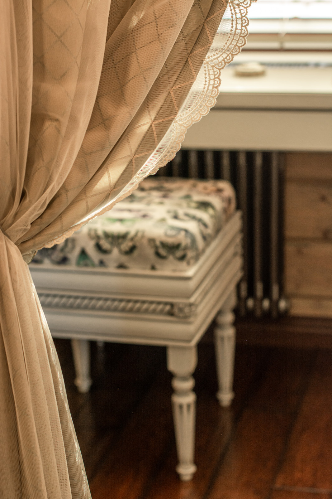 Домик в стиле шале. Детали