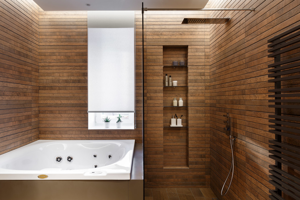 Design ideas for a mid-sized contemporary bathroom in Saint Petersburg with a hot tub.