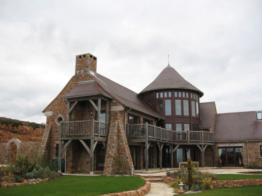 Green oak frame house