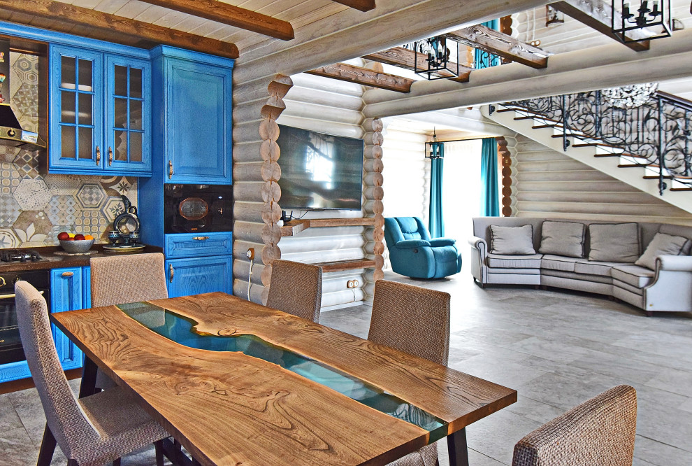 Кухня в срубе