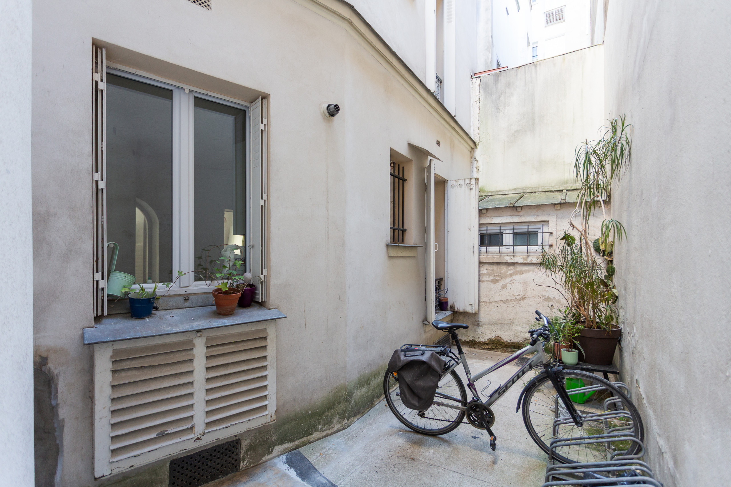 Paris 19 – De l’ancien au contemporain : une rénovation sur-mesure"