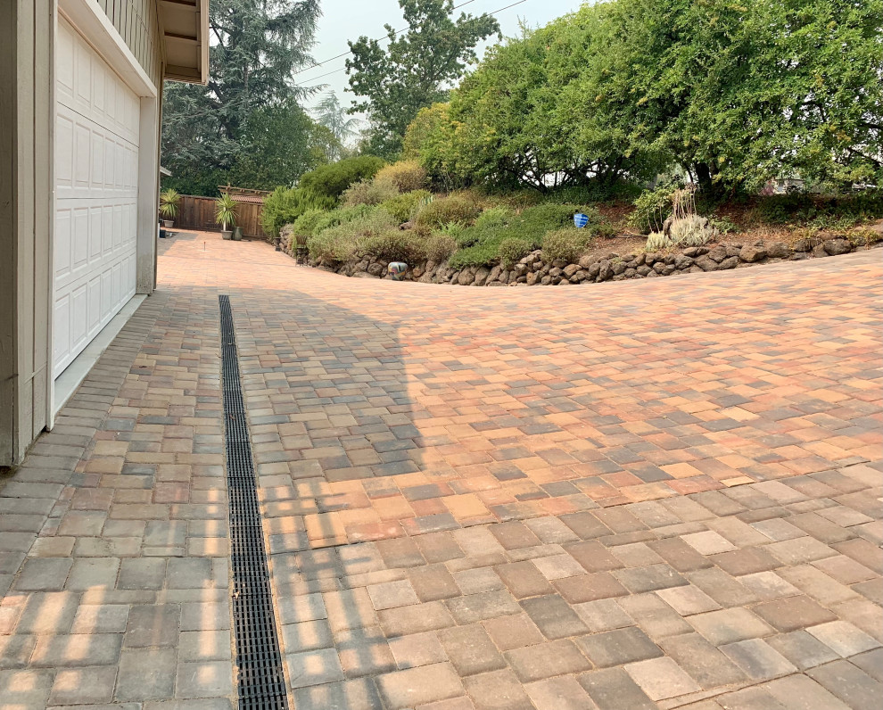 Interlocking Pavers for Driveways