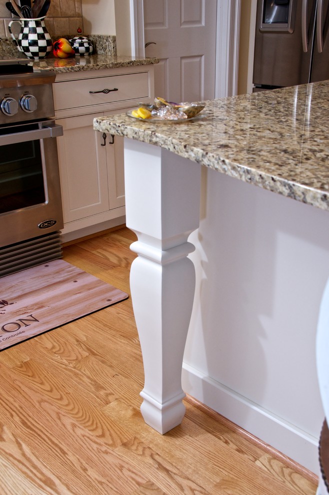 115 Edn Cream Kitchen