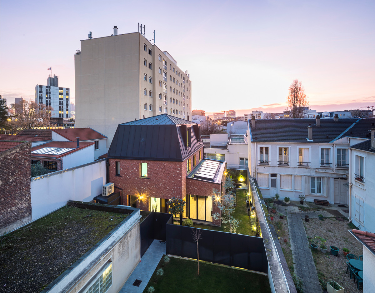 Maison L