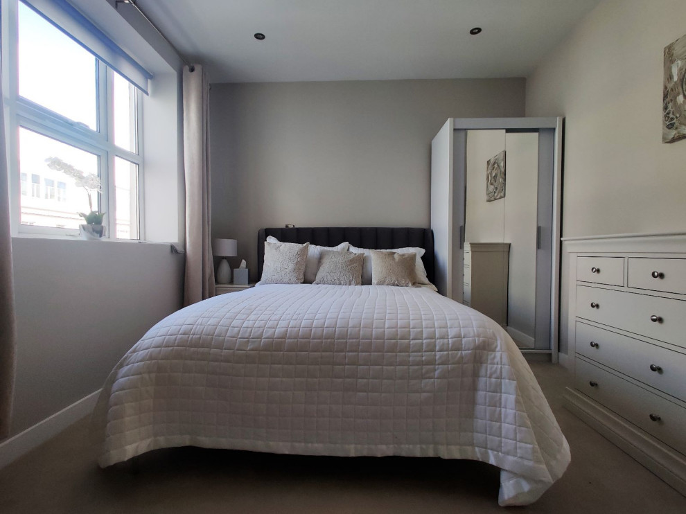 3 Bedroom Flat - Acton - Fully refurbished