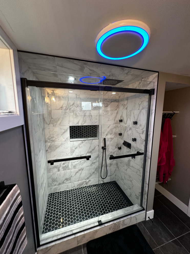 Largie Road - Modern Basement Bathroom - Dutton, ON