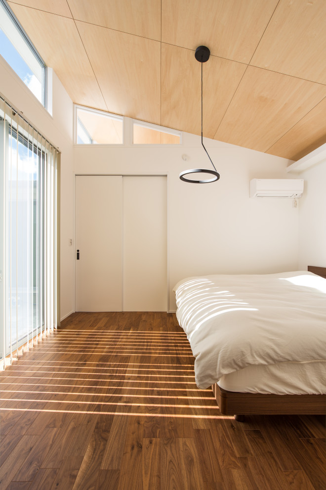 Photo of a scandi bedroom in Nagoya.