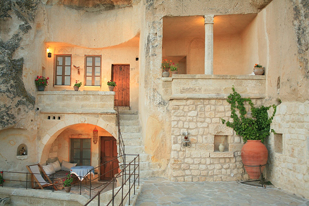 Tuscan deck photo in New York