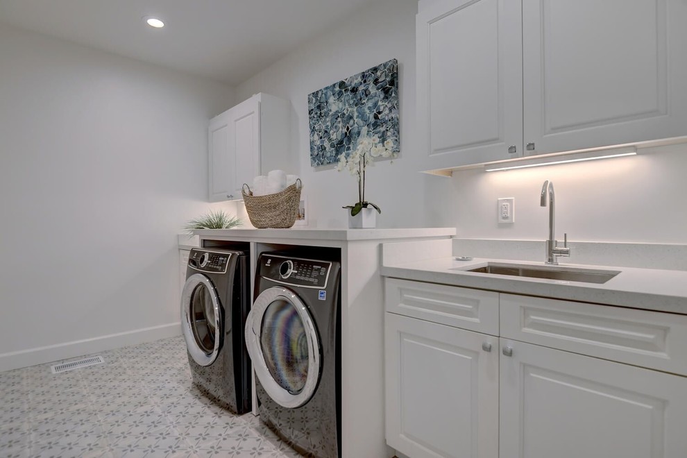 This is an example of an utility room in San Francisco.