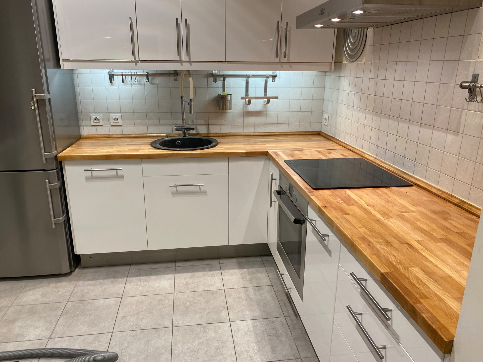 Столешница для кухни из массива по индивидуальным размерам