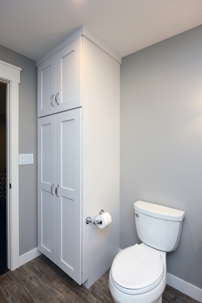 Home design - transitional home design idea