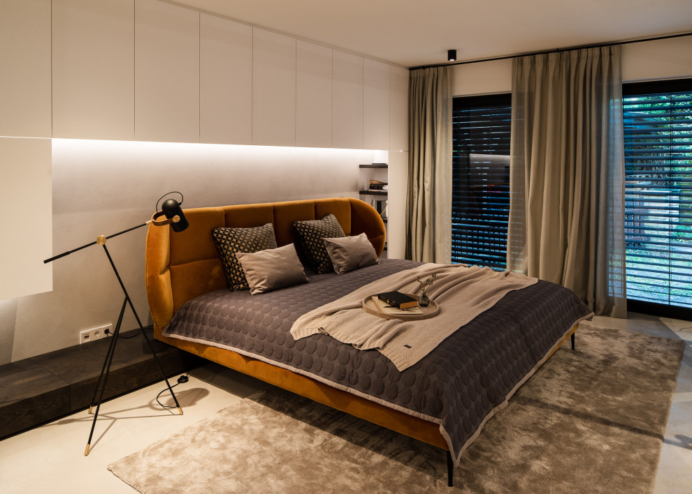 Inspiration for an industrial bedroom remodel in Bremen