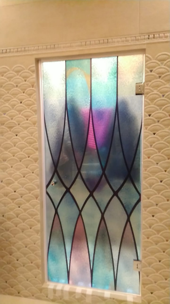 Стеклянные двери