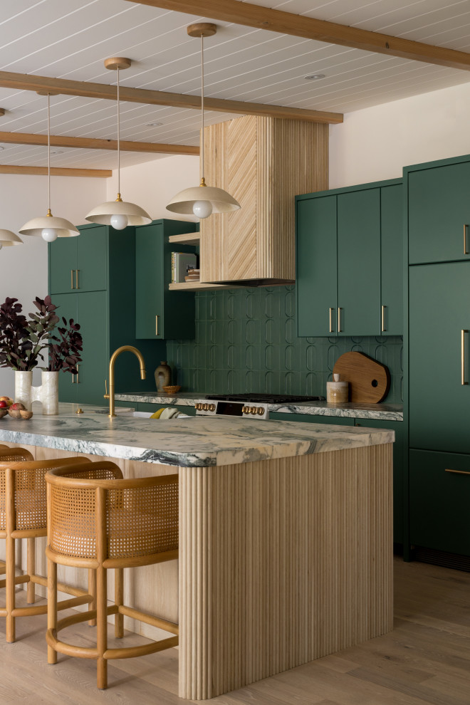 Example of a 1950s kitchen design in San Diego