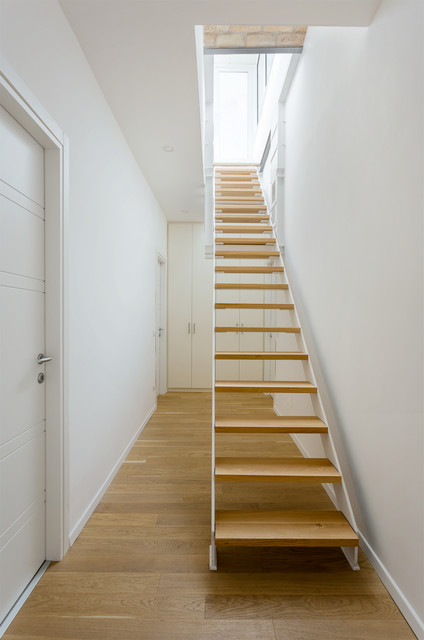 Casa Ostiense contemporary-staircase