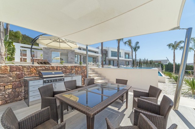 Villa Hermes coastal-deck