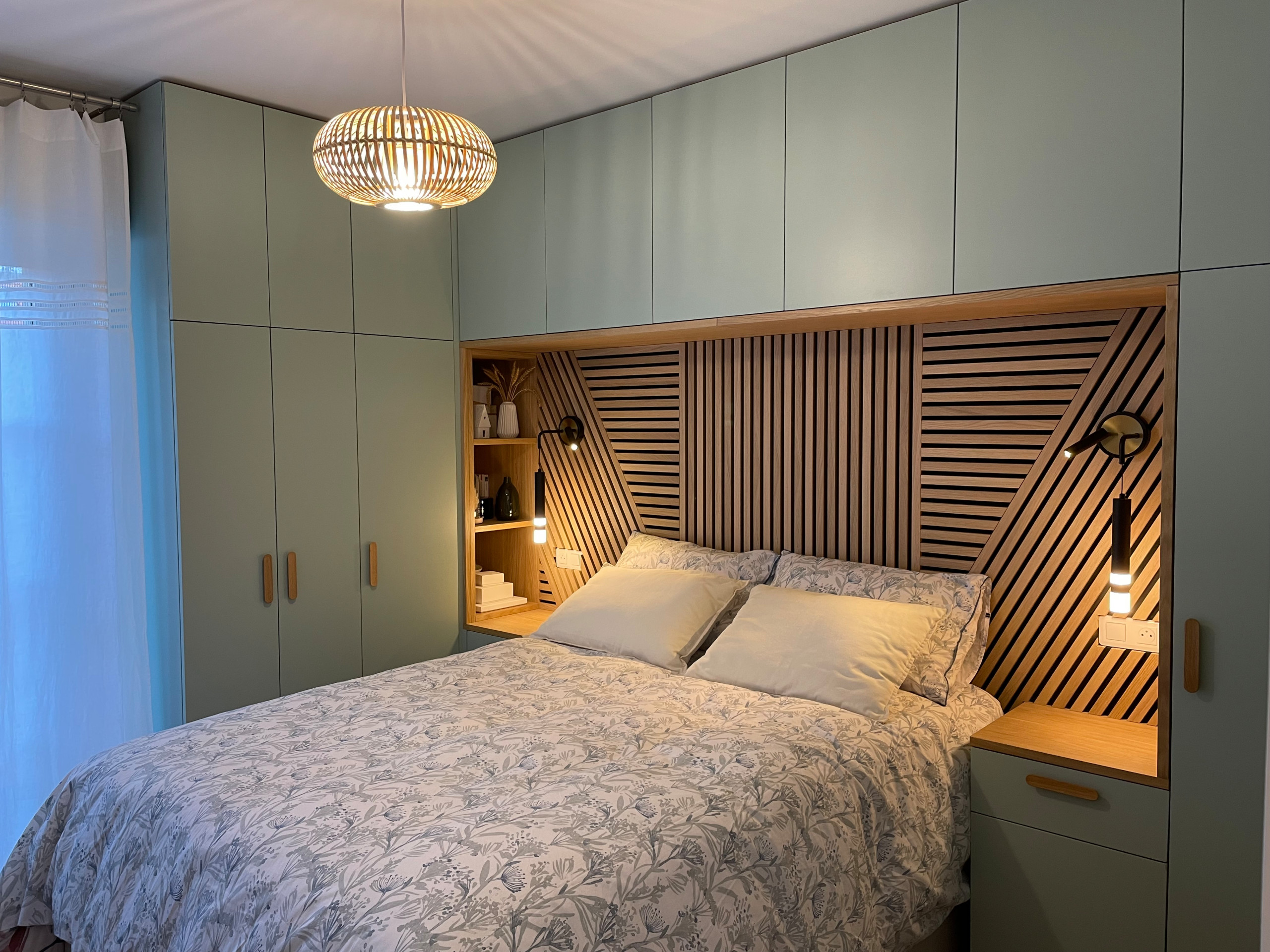 Agencement sur mesure d'une chambre