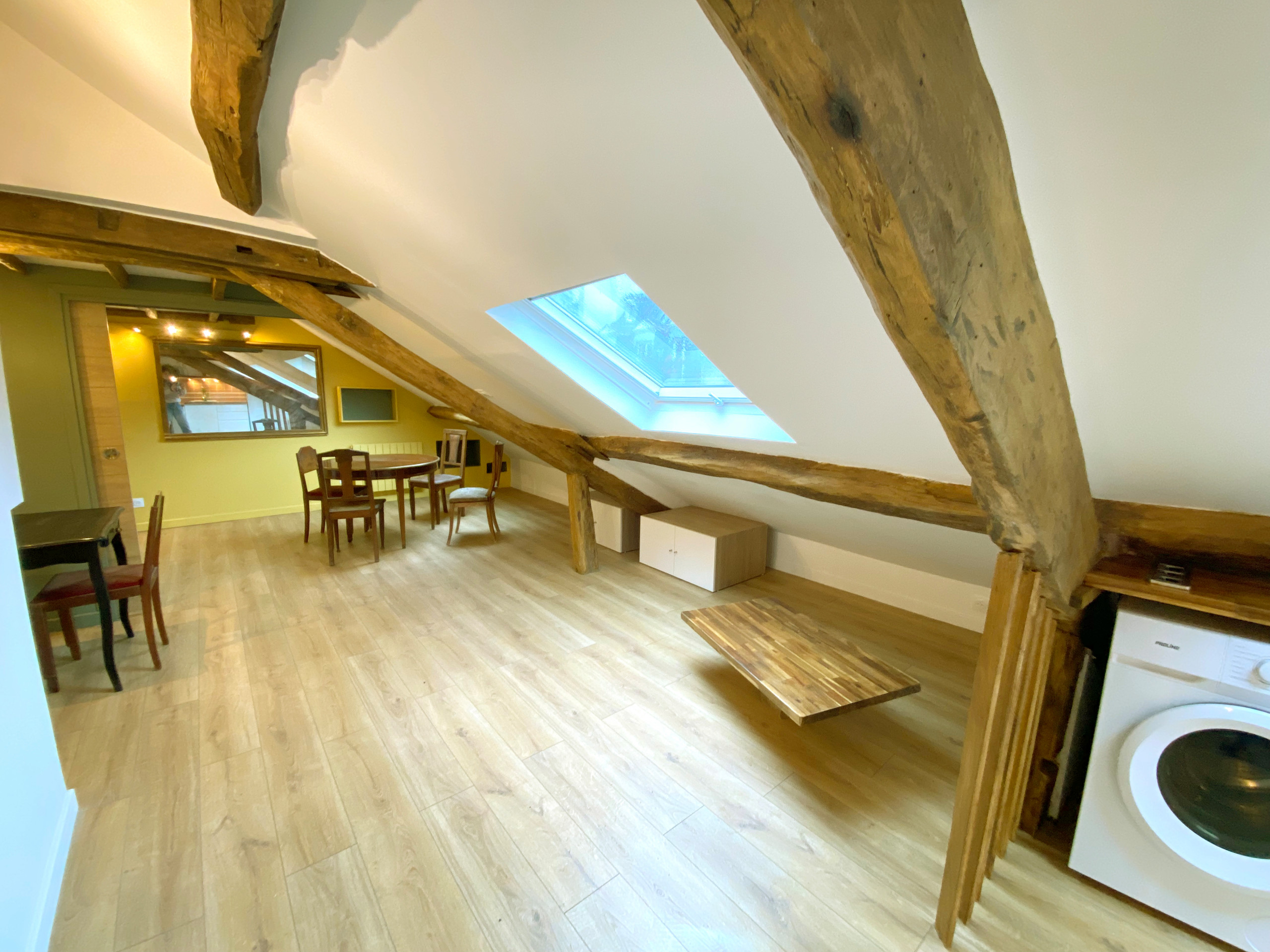 Aménagement sous comble 2 pièces 34m2 Carez et 68m2 au sol