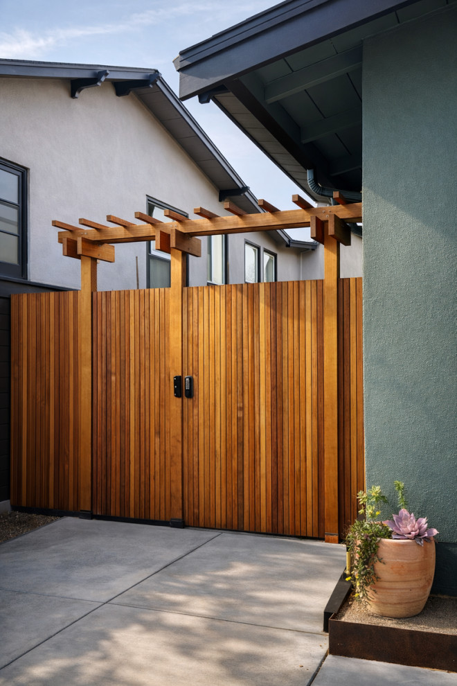 Landscape/ Hardscape