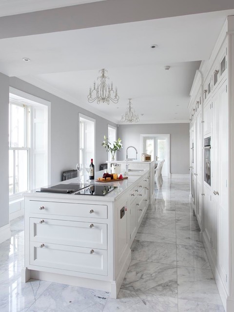 Moonlight traditional-kitchen